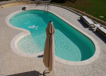 Istallare una piscina in acciaio: quanto tempo serve?