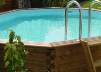 Piscine fuoriterra in legno: eleganza e funzionalità